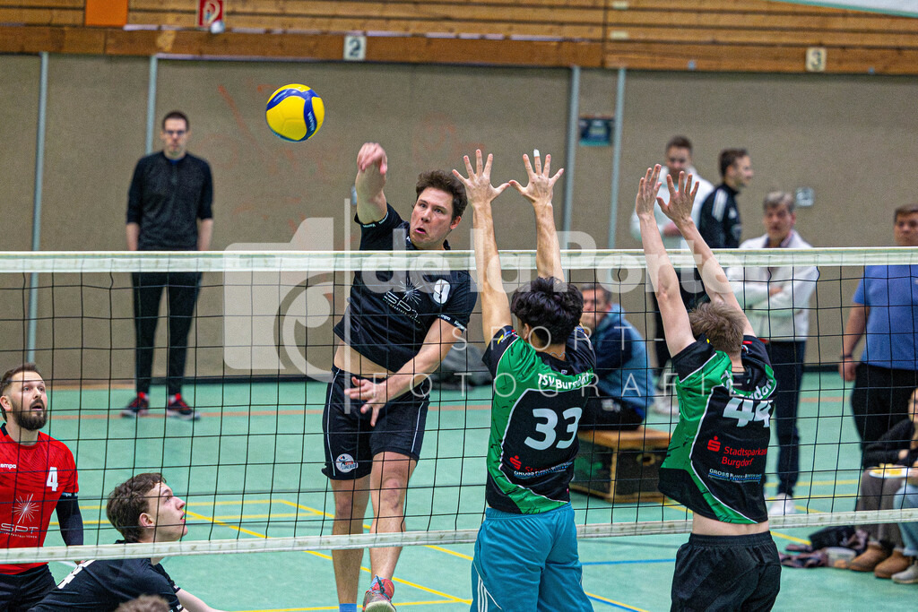 Ohnesorge_ Phillip vs TSV Burgdorf 170126 dlP | immodelaporte-sportfotos - Realisiert mit Pictrs.com