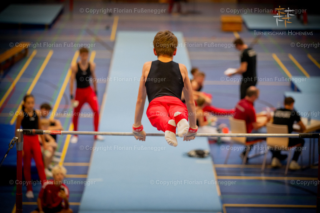 Promo-28 | "Fussifoto.com – Ihr Ansprechpartner für hochwertige Fotografie! Entdecken Sie kreative Bilder und professionelle Dienstleistungen. Kontaktieren Sie uns für Ihre Projekte!"