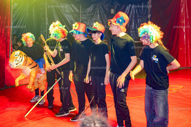 Zirkusvorstellung der MS Feldkirchen Digital | Bildershop von pixelworld.at - Realisiert mit Pictrs.com