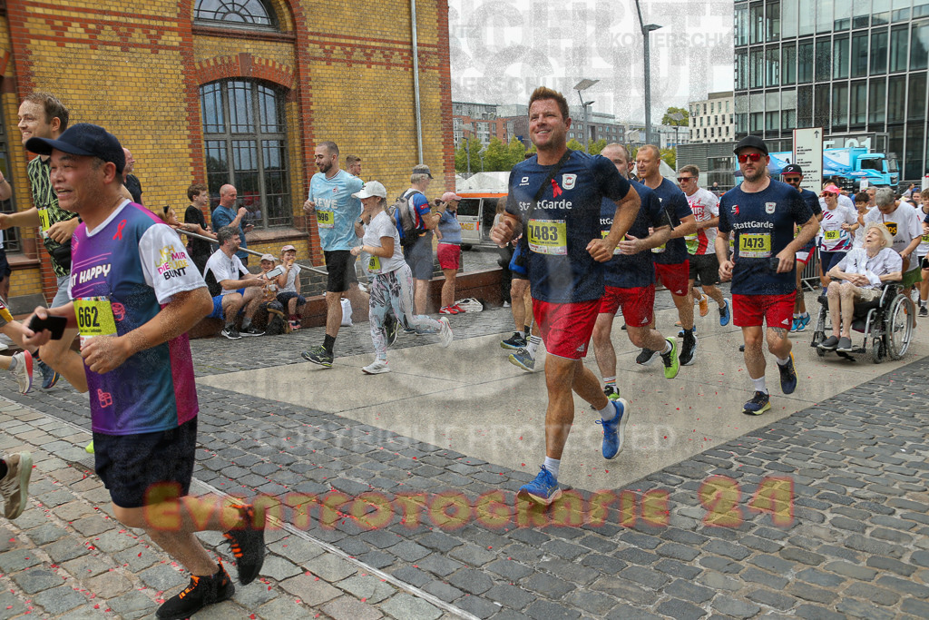 250920_1300_EX1_3782 | Sportfotografie im Rhein-Sieg Kreis, Köln, Bonn, NRW, Rheinland Pfalz, Hessen, etc. Unser Tätigkeitsfeld umfasst den Laufsport vom Volkslauf über den Marathon, Duathlon, Triathon bis zum Ultralauf wie Kölnpfad Ultra oder Schindertrail.