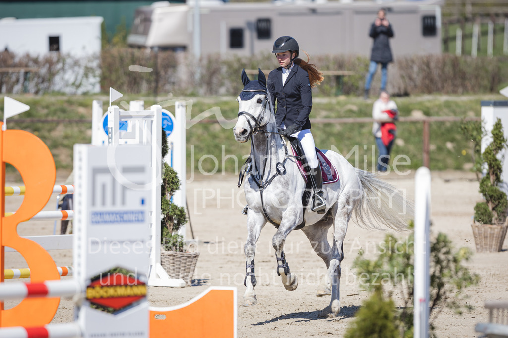 220416_4_L-Stil1-439 | Frühlingsfest der Pferde
Herford
16.April 2022
04/1 Stilspringprüfung Kl.L geschlossen 0-78 RLP