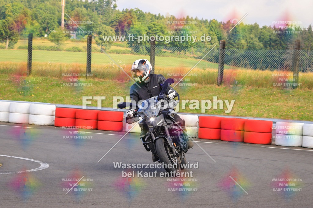 _DSK2332 | Hier findet Ihr Bilder von Touristenfahrten auf der Nürburgring Nordschleife oder von anderen Veranstaltungen die ich besucht habe. Viel Spass beim Durch Schauen 