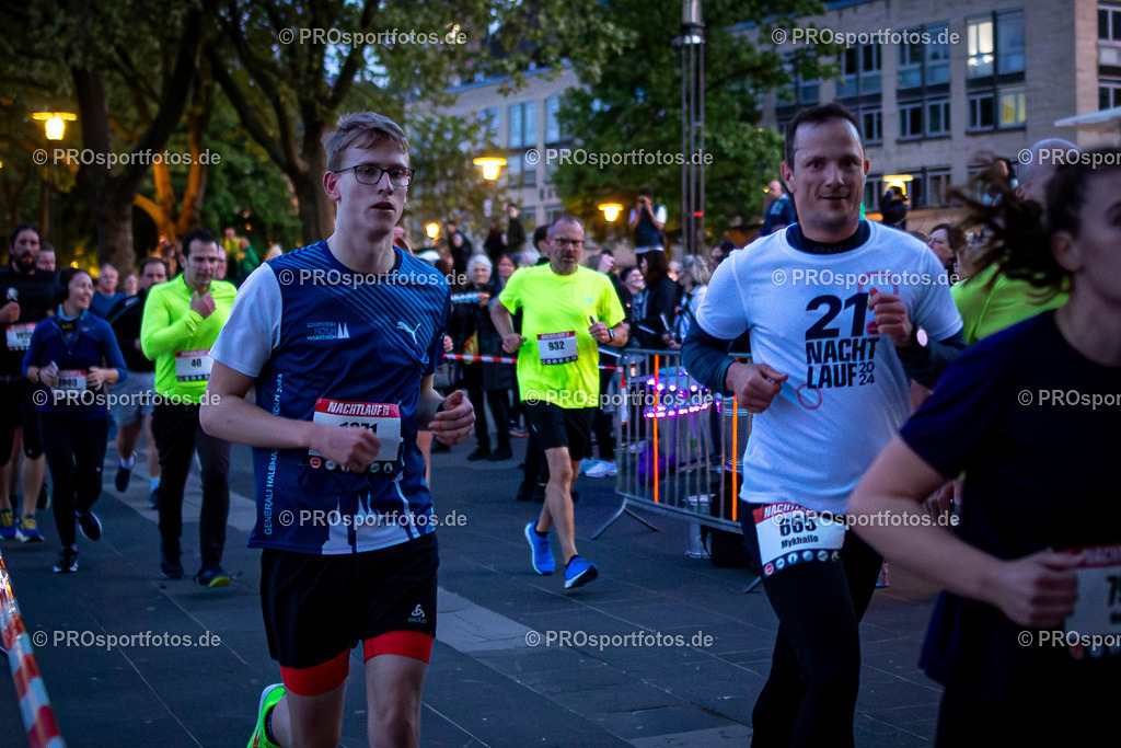 21. Nachtlauf des ASV Köln; Köln, 08.05.24 | Impressionen vom 21. Nachtlauf des ASV Köln am 08.05.24 in der Altstadt von Köln (Deutschland). Foto: BEAUTIFUL SPORTS/Bernd Hoffmann