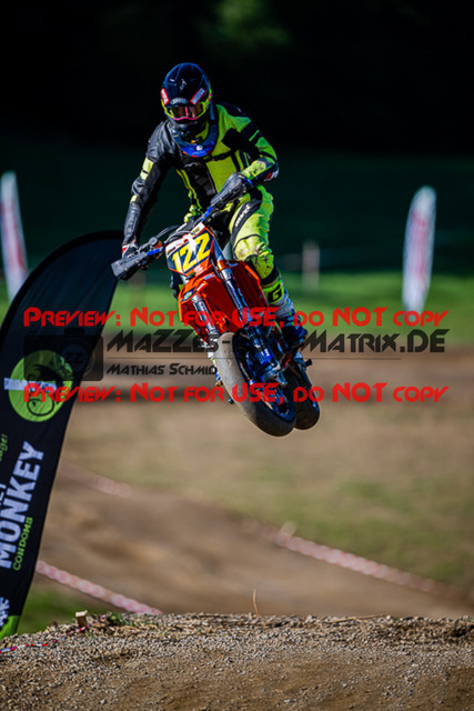 MaZZes_FotoMatrix_220903_9995 | S2