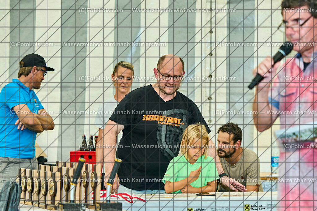 ALP8137_XXIX_GRANITBEISSER_backstage | (C)FotoLois.com, Alois Spandl, 29. GRANITBEISSER - Mountainbike-Marathon in St. Georgen am Walde, Start/Ziel/Siegerehrung, Sa 2. September 2023.