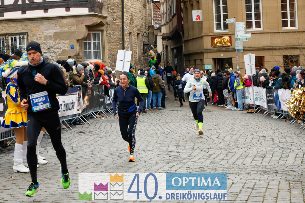 VR Bank Hauptlauf 10km | 40. Optima 3koenigslauf 2026 - Realisiert mit Pictrs.com