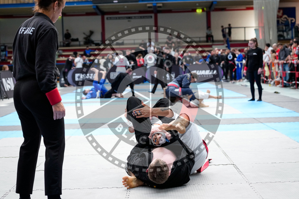 20250920PBB2854 | Athletes compete during the AJP Tour Hamburg International Jiu-Jitsu Championship, on September 20, 2025 in Hamburg, Germany. © Chiara Dazi / photoblackbelt