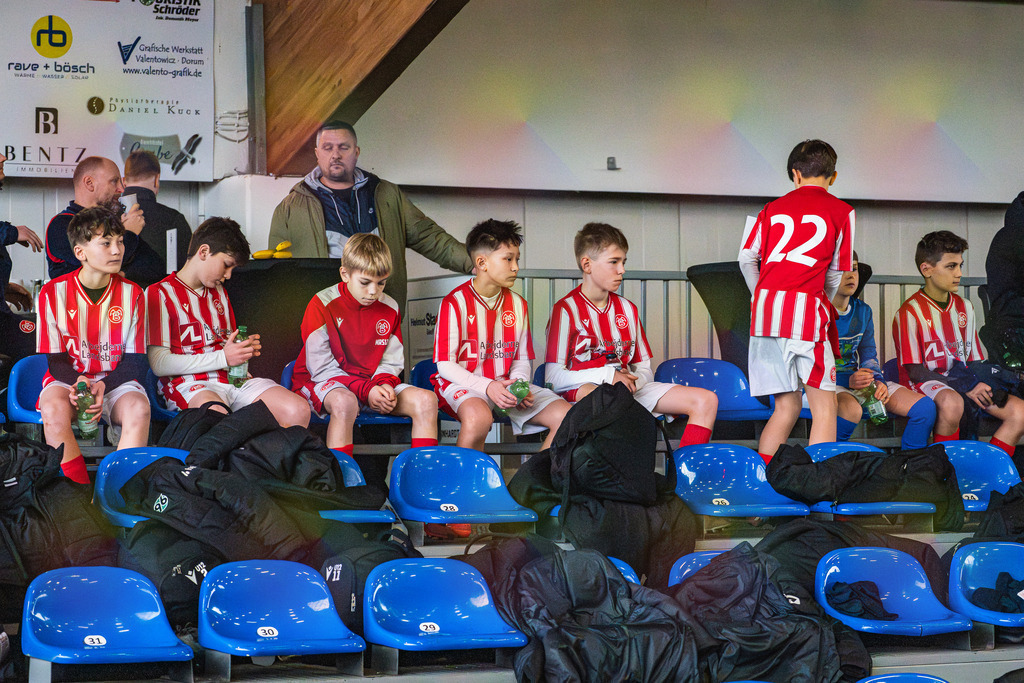 _BLR8912 | Professionelle Fußball- und Sportfotografie. Spielbilder online ansehen und kaufen – Einzelbilder oder komplette Galerien in hoher Qualität. - Realisiert mit Pictrs.com