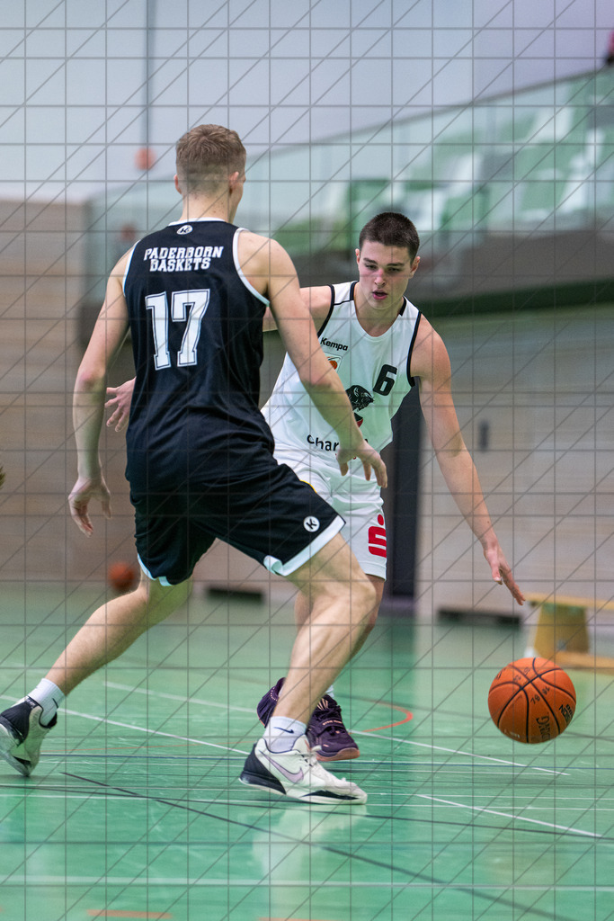 JBBL Relegation Gruppe 1 25/26 | Spieltag 08 | Charisma Young Bulls vs. Paderborn Baskets | 14.12.25: JBBL Relegation Gruppe 1 25/26 | Spieltag 08 | Charisma Young Bulls vs. Paderborn Baskets / Osnabrück / Deutschland  //   CREDIT:www.bullenfotos.de, Martin König, Hörner Weg 40, D-49078 Osnabrück, +4917663732967 // Nutzung und Weitergabe nur zu den vereinbarten Zwecken. Presseanfragen an Ersteller. Alle Rechte beim Ersteller. Honorierung nach MFM. - Realisiert mit Pictrs.com