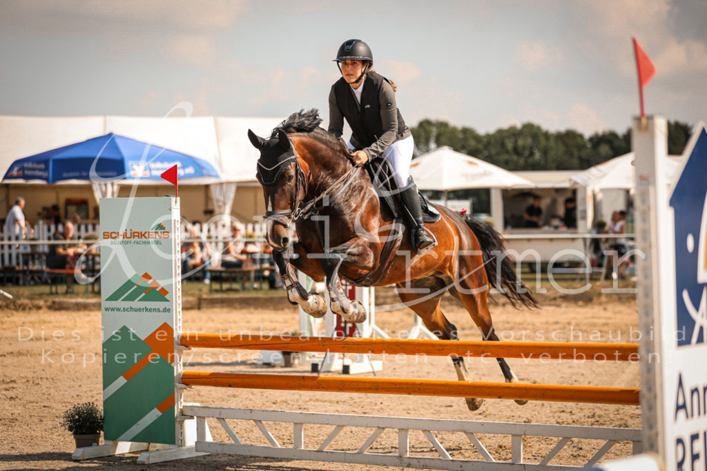 24.FrSpA00155 | Leoni Ertmer Photography - Realisiert mit Pictrs.com