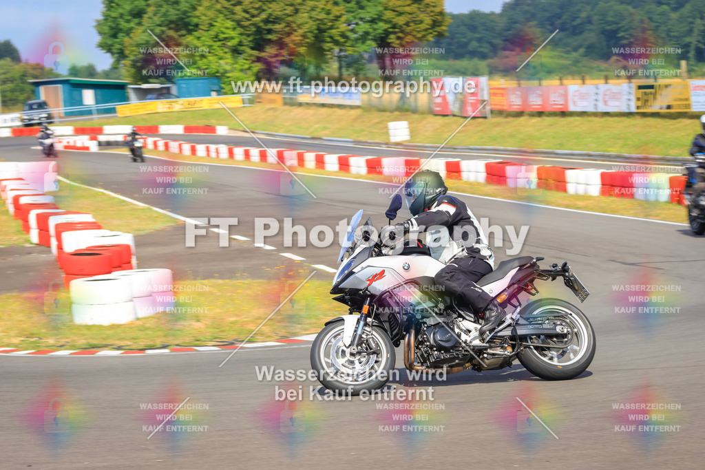 _DSK2265 | Hier findet Ihr Bilder von Touristenfahrten auf der Nürburgring Nordschleife oder von anderen Veranstaltungen die ich besucht habe. Viel Spass beim Durch Schauen 