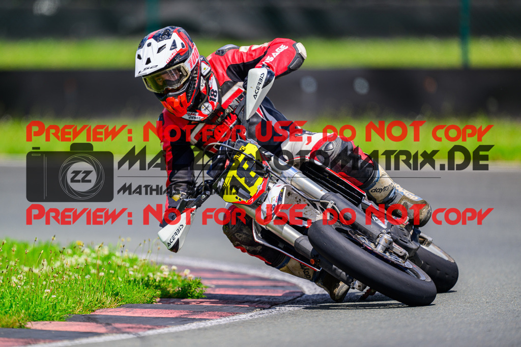 MaZZes_FotoMatrix_240623_6007705_7519 | S1