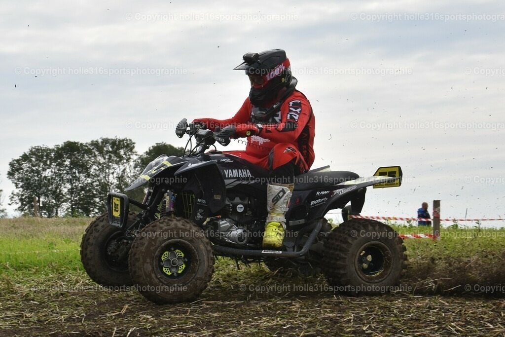 DSC_0130 (2) | Sportfotografie , Motorsport, Motoross, Reitsport, Mointainbike, Enduro,
Landschaft , Outdoor, Eventfotografie, Landschaft, Bilder online bestellen - Realisiert mit Pictrs.com