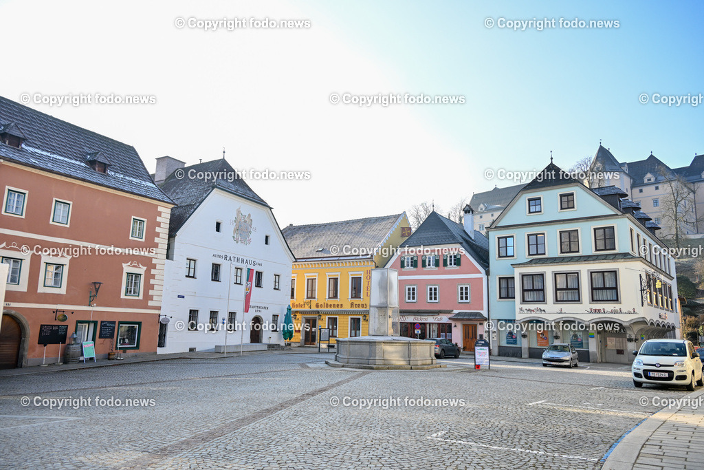 Grein_ 11.01.2024-6 | 11.01.2024, Grein, AUT, Grein, Oberoesterreich, im Bild Stadtplatz, Hauptplatz, Zentrum, Grein