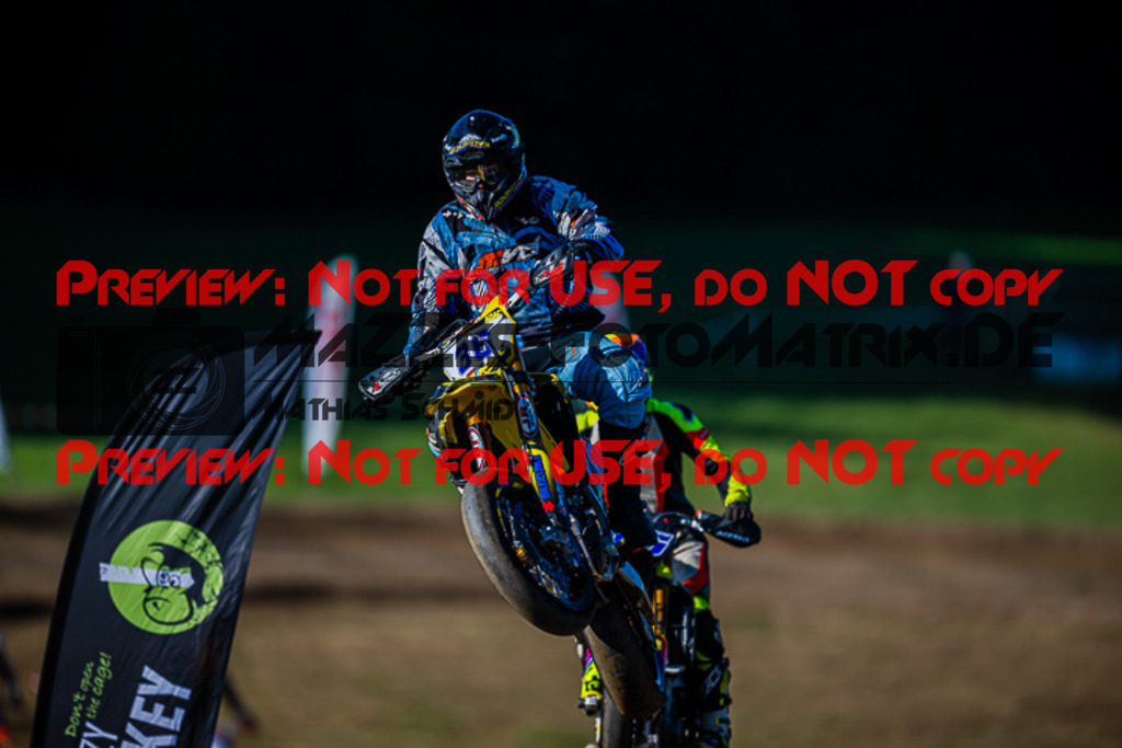 MaZZes_FotoMatrix_220903_9312 | S3