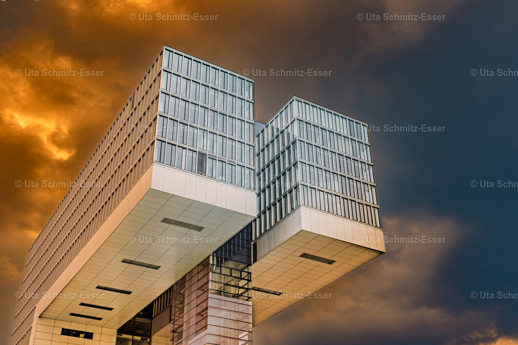 Koeln-Kranhaeuser_01 | CEUS Design - Realisiert mit Pictrs.com