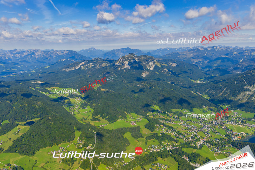 Luftaufnahme von Altaussee Vs Google Maps- Die Luftaufnahme wurde 2025 vom UL-Flugzeug heraus erstellt ( keine Drohne ) - Hochauflösende Luftaufnahme - für professionelle Ausdrucke geeignet. Die Geschenkidee !Mit Lizenz und Bildrechte bestellbar