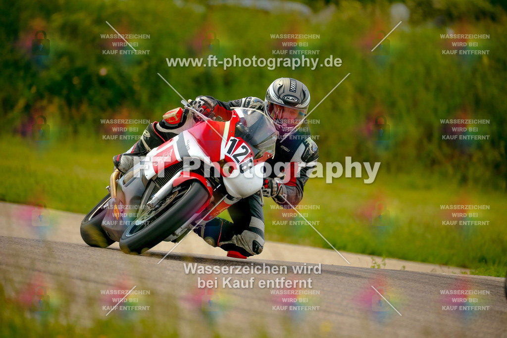 _MOT1193 | Hier findet Ihr Bilder von Touristenfahrten auf der Nürburgring Nordschleife oder von anderen Veranstaltungen die ich besucht habe. Viel Spass beim Durch Schauen 