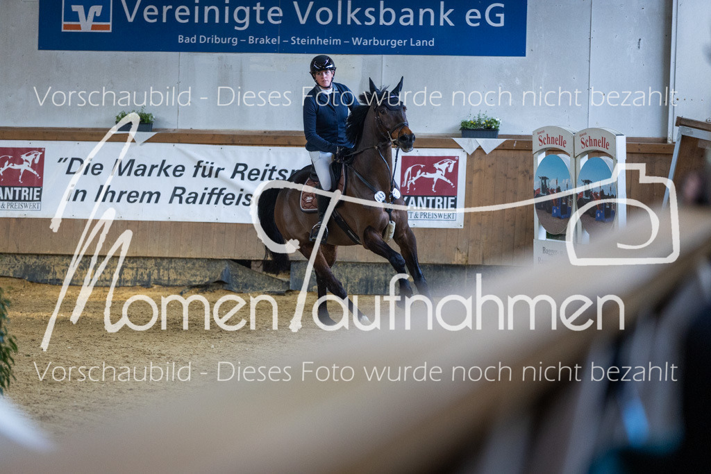 Sth-LPO25-L-Spr-023 | MomenTaufnahmen Pferdesportfotos