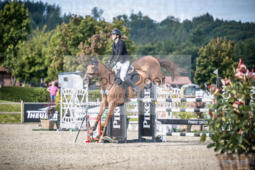 DOS_6072 | Entdecke hochwertige Reitturnierfotos von Foto Oger. Professionell, emotional und authentisch – jetzt Lieblingsmomente im Shop bestellen.Deutschlandweite Turnierfotografie. - Realisiert mit Pictrs.com