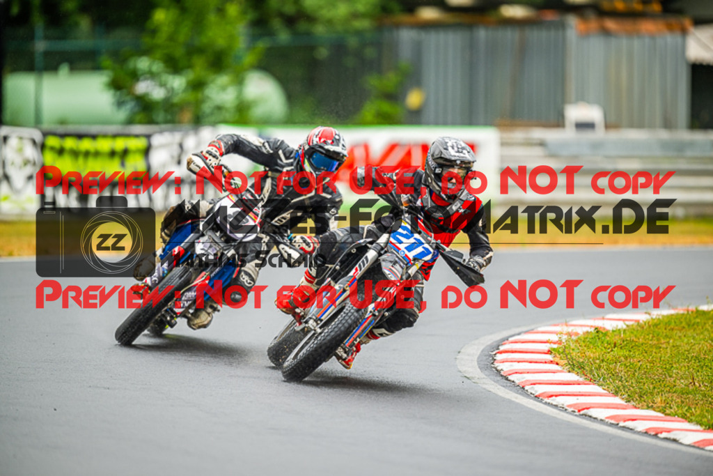 MaZZes_FotoMatrix_230701_5076 | S4