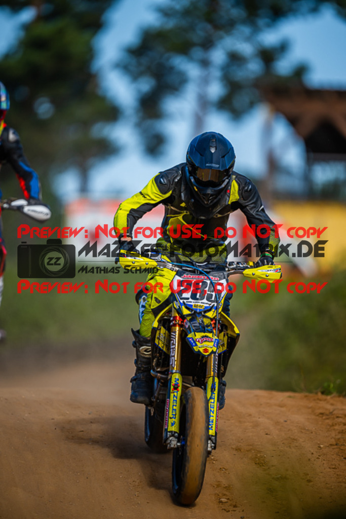 MaZZes_FotoMatrix_220528_5460 | Fotograf Mathias Schmid
Sportfotograf,
Eventfotograf,
Hochzeitsfotograf,
Portraitfotograf