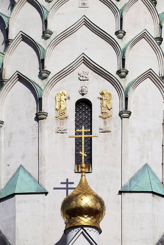 Bildlexikon Leipzig - Russische Gedächtniskirche | Das Team hinter BILDLEXIKON LEIPZIG bündelt historische wie aktuelle Informationen über die Stadt Leipzig in Text und Bild auf einer Plattform und stellt diese der interessierten Öffentlichkeit zur Verfügung.