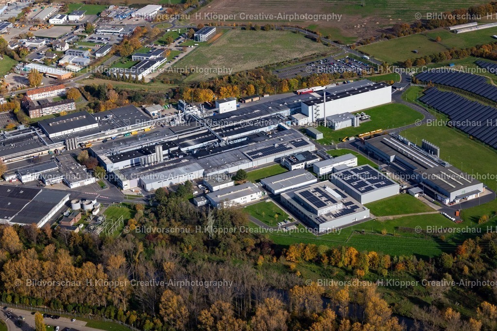 Luftbilder Linnich-7068 | Luftbildfotografie Werksgelände "SIG Combibloc GmbH" in Linnich im Bundesland Nordrhein-Westfalen, Deutschland - Realisiert mit Pictrs.com