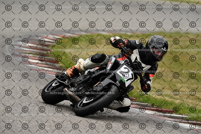 25bt02-1258 | markuskiefer.com - Realisiert mit Pictrs.com