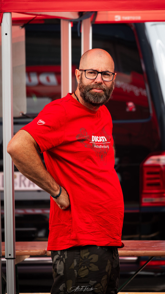 Ducati Trackday Hockenheimring 2026 | Entdecken Sie die faszinierende Welt von Alexander Tschuncky Arts: Kreative Fotografie, atemberaubende Automobilkunst und hochwertiger Bilderdruck. Lassen Sie sich inspirieren! - Realisiert mit Pictrs.com
