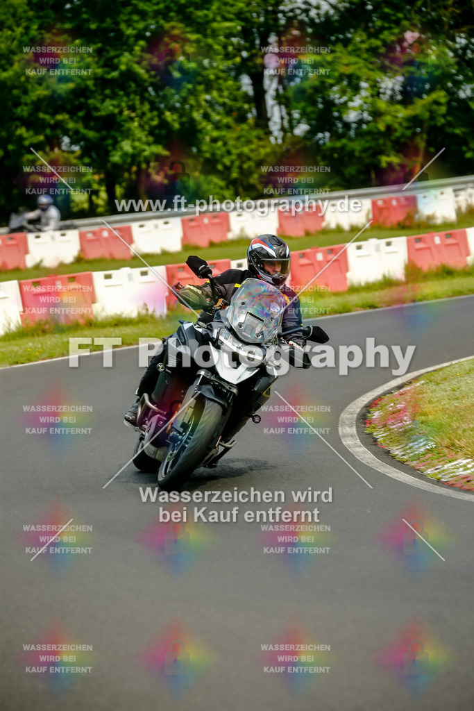 VBK-4473 | Hier findet Ihr Bilder von Touristenfahrten auf der Nürburgring Nordschleife oder von anderen Veranstaltungen die ich besucht habe. Viel Spass beim Durch Schauen 