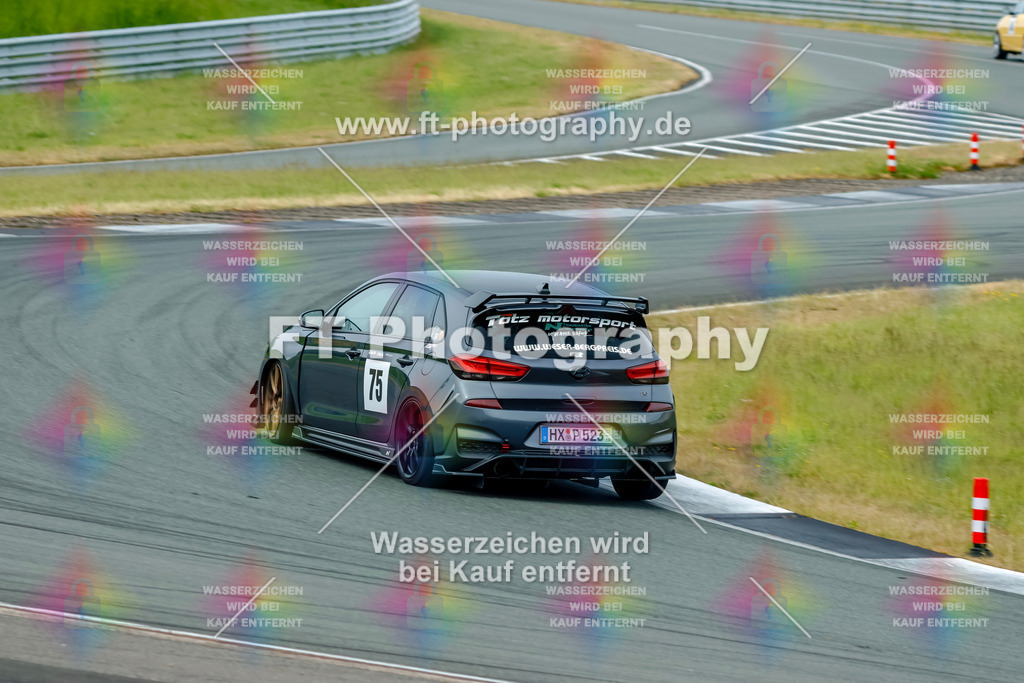 _GTS4919 | Hier findet Ihr Bilder von Touristenfahrten auf der Nürburgring Nordschleife oder von anderen Veranstaltungen die ich besucht habe. Viel Spass beim Durch Schauen 
