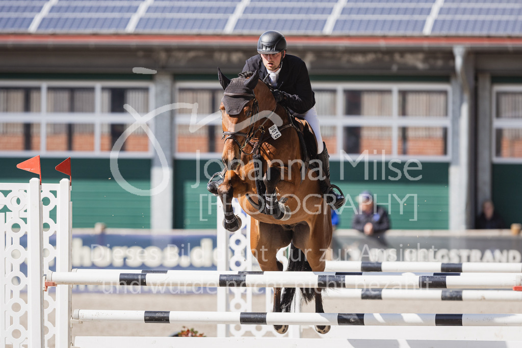 230516_Mühlen_04SprPf-L-490 | Deine schönsten Turniermomente als professionelle Fotos! Entdecke hochwertige Pferdesport-Fotografie im Online-Shop. Jetzt Fotos finden & bestellen!