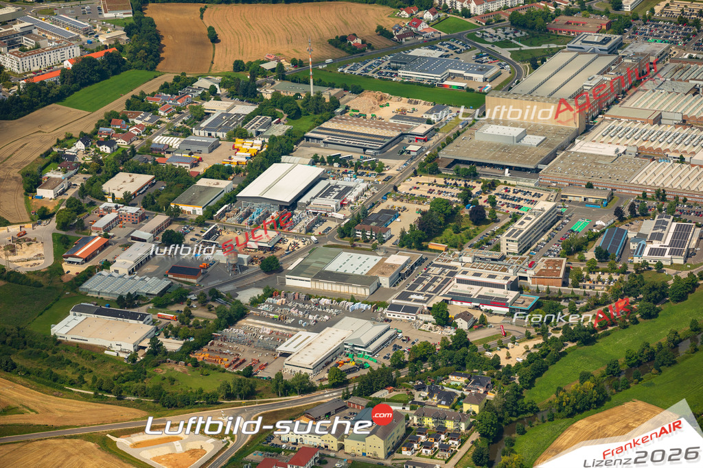 Luftaufnahme der Stadt Amberg - Die Luftaufnahme wurde 2025 vom UL-Flugzeug heraus erstellt ( keine Drohne ) - Hochauflösende Luftaufnahme - für professionelle Ausdrucke geeignet. Die Geschenkidee !Mit Lizenz und Bildrechte bestellbar