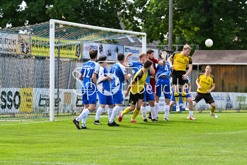 BC Aichach II - SV Obergriesbach | Eckball Obergriesbach