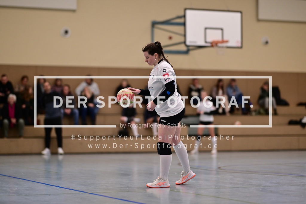 Faustball I Frauen I Saison 2025-2026 I Bundesliga Nord I 7c. Spieltag I MTV Wangersen - Ohligser TV I 25.01.2026 I 38723 | Der Sportfotograf. - Realisiert mit Pictrs.com
