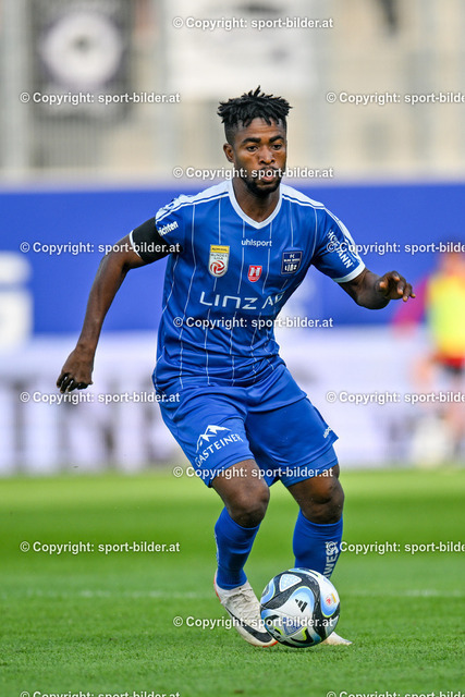 AUT, Admiral Bundesliga, FC Blau Weiss Linz vs SK Austria Klagenfurt | 30.09.2023, Hofmann Personal Stadion Linz, AUT, Admiral Bundesliga, FC Blau Weiss Linz vs SK Austria Klagenfurt, im Bild Paul Mensah (Blau Weiss Linz)


// Admiral Bundesliga Match between FC Blau Weiss in Linz vs SK Austria Klagenfurt, Austria on 2023/09/30
