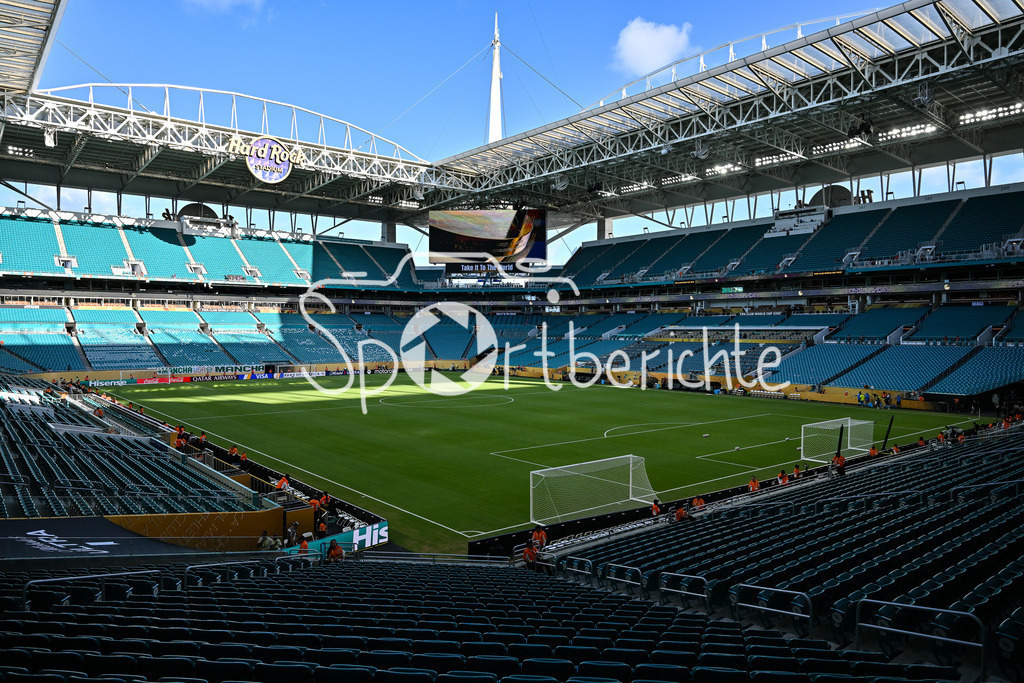 Inter Miami CF - Palmeiras Sao Paulo | Ein Blick in das Hard Rock Stadium von Miami - Florida / Symbolbild / Stadionfoto / Stadionbild / Stadion / Arena / FIFA Club World Cup: Inter Miami CF - Palmeiras Sao Paulo, Hard Rock Stadium am 23.06.2025 / NOT FOR SALE IN USA