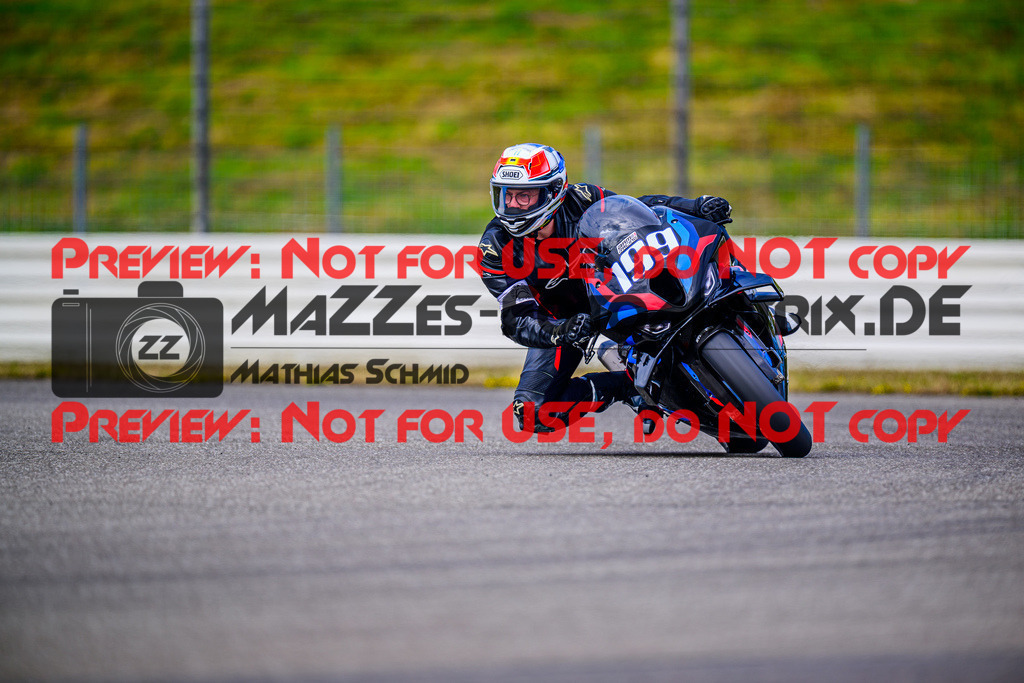 MaZZes_Fotomatrix_20260404_6007705_8253-2 | Fotograf Mathias Schmid
Sportfotograf,
Eventfotograf,
Hochzeitsfotograf,
Portraitfotograf