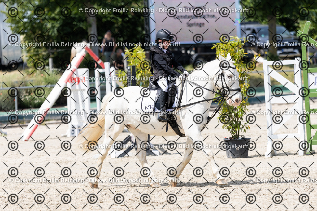 CL5A3927 | Emilia Reinking Fotografie - Realisiert mit Pictrs.com