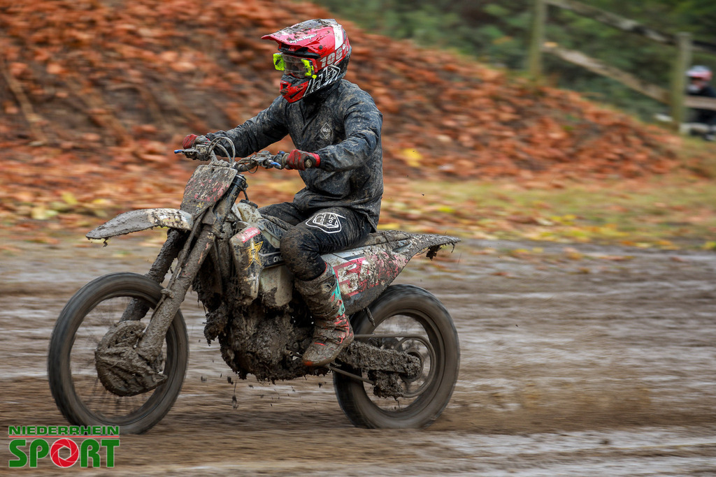 OpenTrack2024_Samstag_060 | Bildergalerie von Sport-Ereignissen aber auch von weiteren spannenden Dingen - nicht nur vom Niederrhein. In Anlehnung an den bekannten Spruch von Hanns Dieter Hüsch heißt das Motto: "Niederrhein ist überall".  - Realisiert mit Pictrs.com