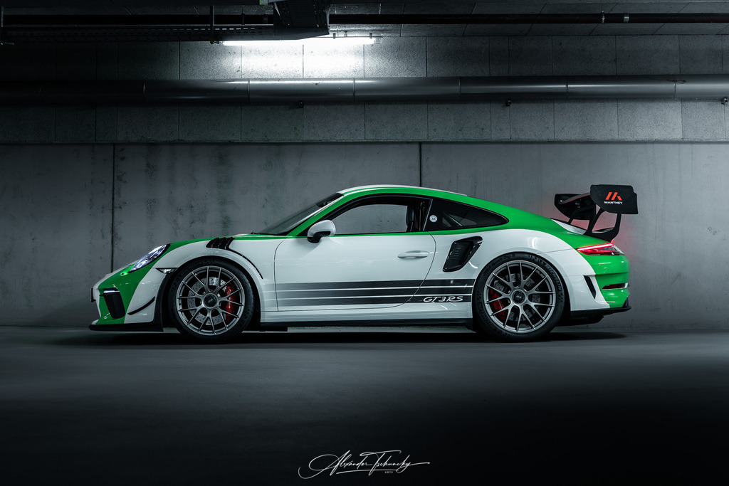 R6AT0267 _Alexander Tschuncky | Entdecken Sie die faszinierende Welt von Alexander Tschuncky Arts: Kreative Fotografie, atemberaubende Automobilkunst und hochwertiger Bilderdruck. Lassen Sie sich inspirieren! - Realisiert mit Pictrs.com