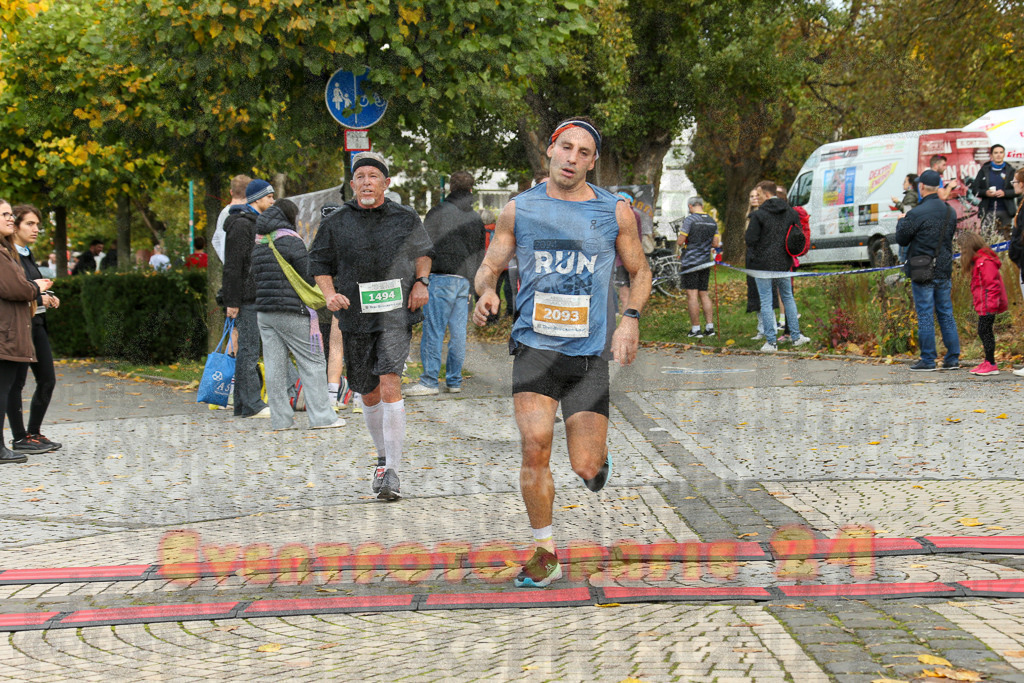 241020_1113_EX1_1512 | Sportfotografie im Rhein-Sieg Kreis, Köln, Bonn, NRW, Rheinland Pfalz, Hessen, etc. Unser Tätigkeitsfeld umfasst den Laufsport vom Volkslauf über den Marathon, Duathlon, Triathon bis zum Ultralauf wie Kölnpfad Ultra oder Schindertrail.