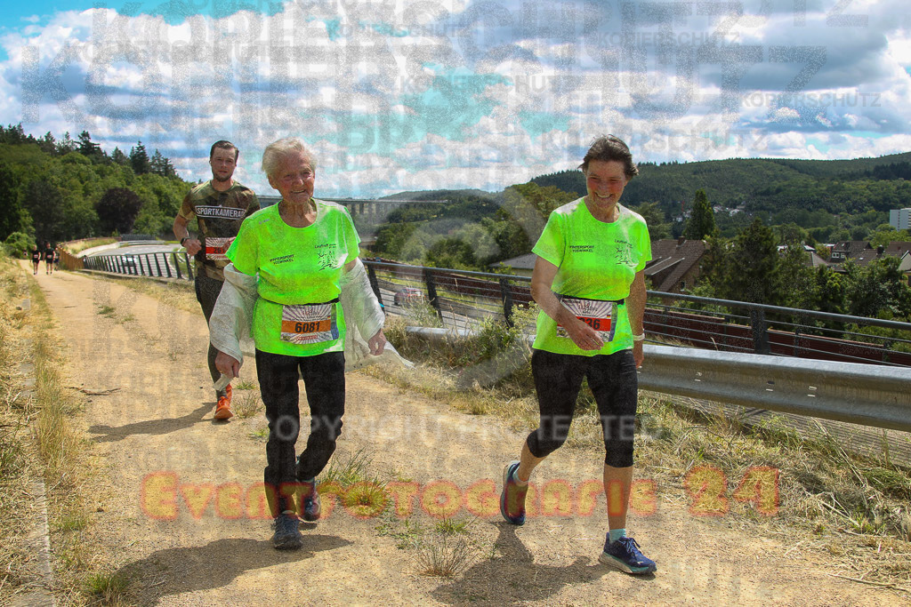 240615_1247_EV4_6244 | Sportfotografie im Rhein-Sieg Kreis, Köln, Bonn, NRW, Rheinland Pfalz, Hessen, etc. Unser Tätigkeitsfeld umfasst den Laufsport vom Volkslauf über den Marathon, Duathlon, Triathon bis zum Ultralauf wie Kölnpfad Ultra oder Schindertrail.