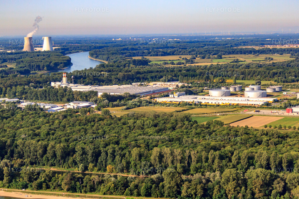 Luftbild: DHL Speyer in Speyer im Bundesland Rheinland-Pfalz in Deutschland. – Foto: IMG_52236.jpg vom 19.08.2012 durch Werner Riehm/FLY-FOTO.de – Auflösung des Originals: 4540 x 3027 px – DHL Group