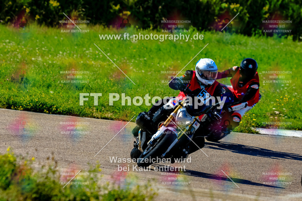 057-2297 | Hier findet Ihr Bilder von Touristenfahrten auf der Nürburgring Nordschleife oder von anderen Veranstaltungen die ich besucht habe. Viel Spass beim Durch Schauen 