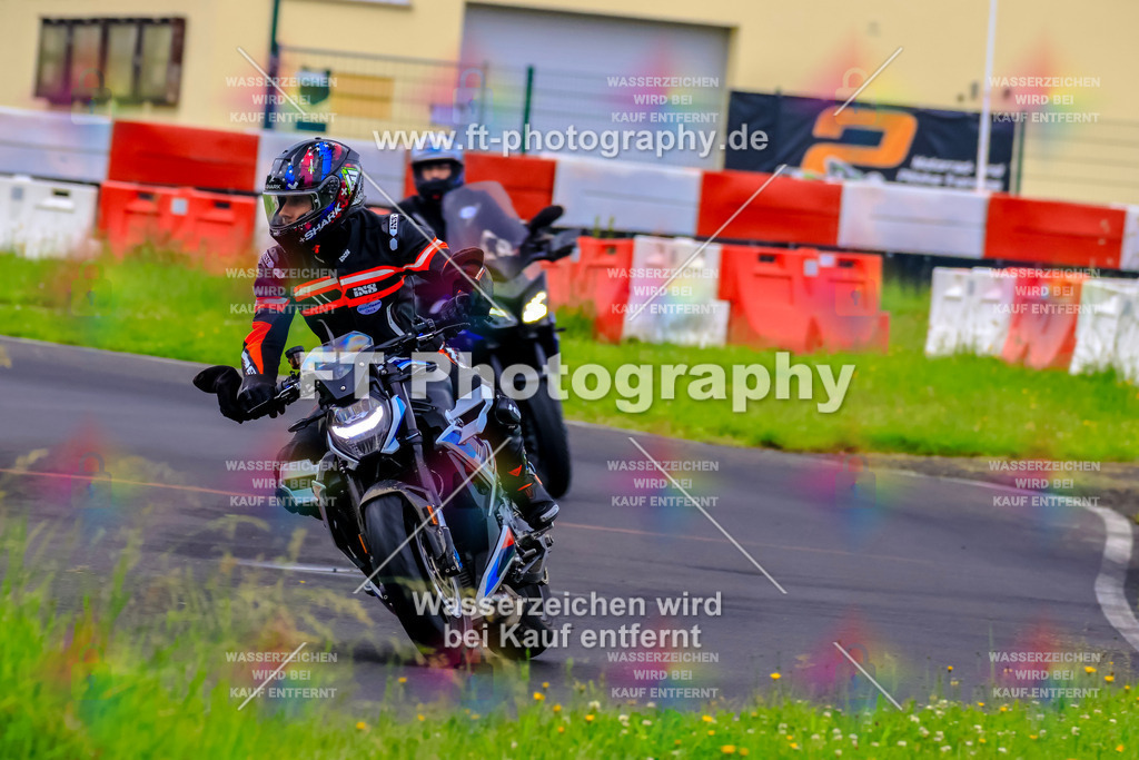 VBK-6662 | Hier findet Ihr Bilder von Touristenfahrten auf der Nürburgring Nordschleife oder von anderen Veranstaltungen die ich besucht habe. Viel Spass beim Durch Schauen 