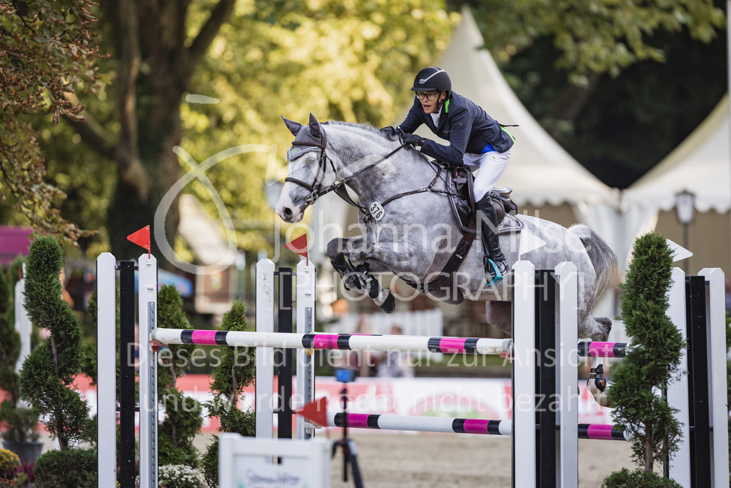 230909_OWLCh_Championat-566 | Deine schönsten Turniermomente als professionelle Fotos! Entdecke hochwertige Pferdesport-Fotografie im Online-Shop. Jetzt Fotos finden & bestellen!