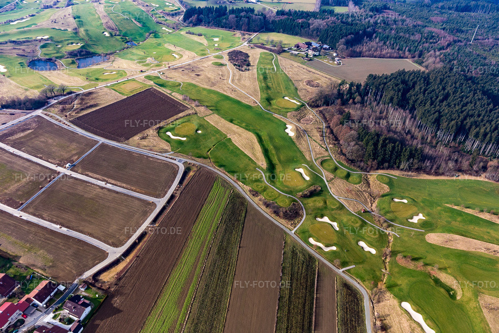 Luftbild: Golfclub Bella Vista im Ortsteil Aunham in Bad Birnbach im Bundesland Bayern in Deutschland. Foto: IMG_095986.jpg vom 29.12.2016 durch Werner Riehm/FLY-FOTO.de