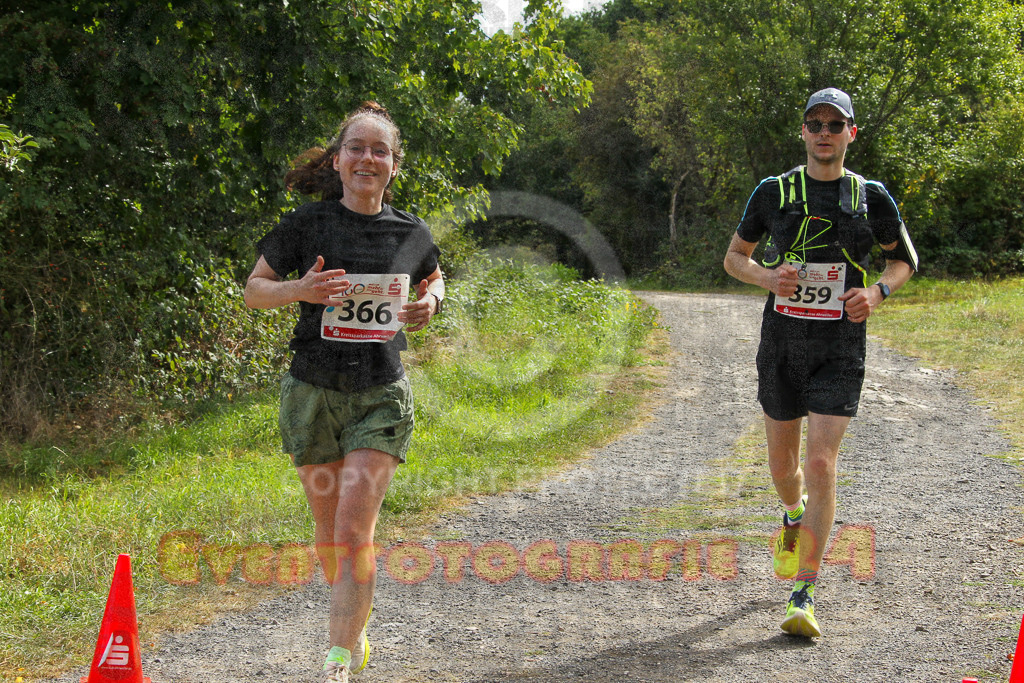 250830_1158_EV4_3734 | Sportfotografie im Rhein-Sieg Kreis, Köln, Bonn, NRW, Rheinland Pfalz, Hessen, etc. Unser Tätigkeitsfeld umfasst den Laufsport vom Volkslauf über den Marathon, Duathlon, Triathon bis zum Ultralauf wie Kölnpfad Ultra oder Schindertrail.